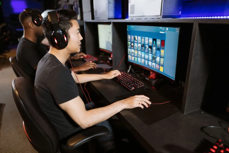 Logging Off the Grid: The Quiet Revolution of Gamers Ditching Big Platforms for Their Own Digital Turf