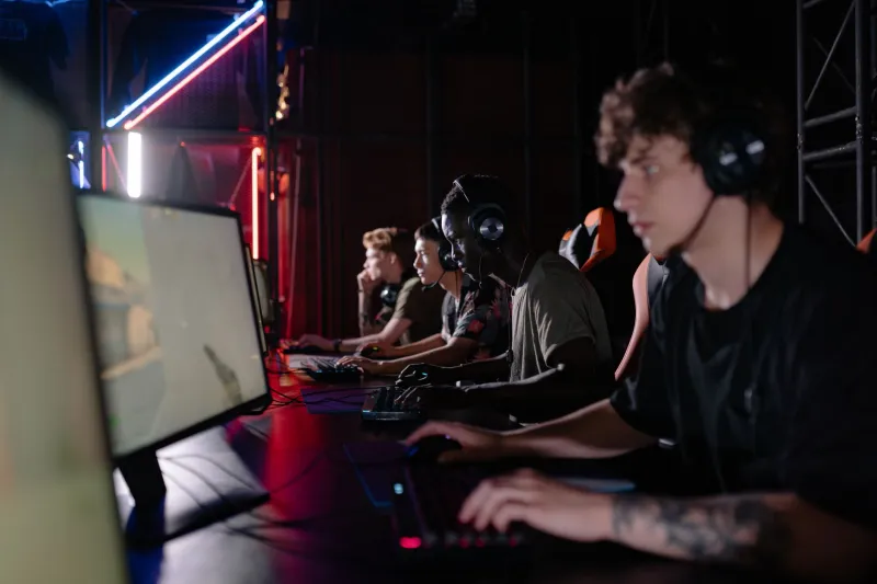 Every Crew Has a King (And a Chaos Goblin): Understanding the Hidden Roles Inside Your Gaming Community